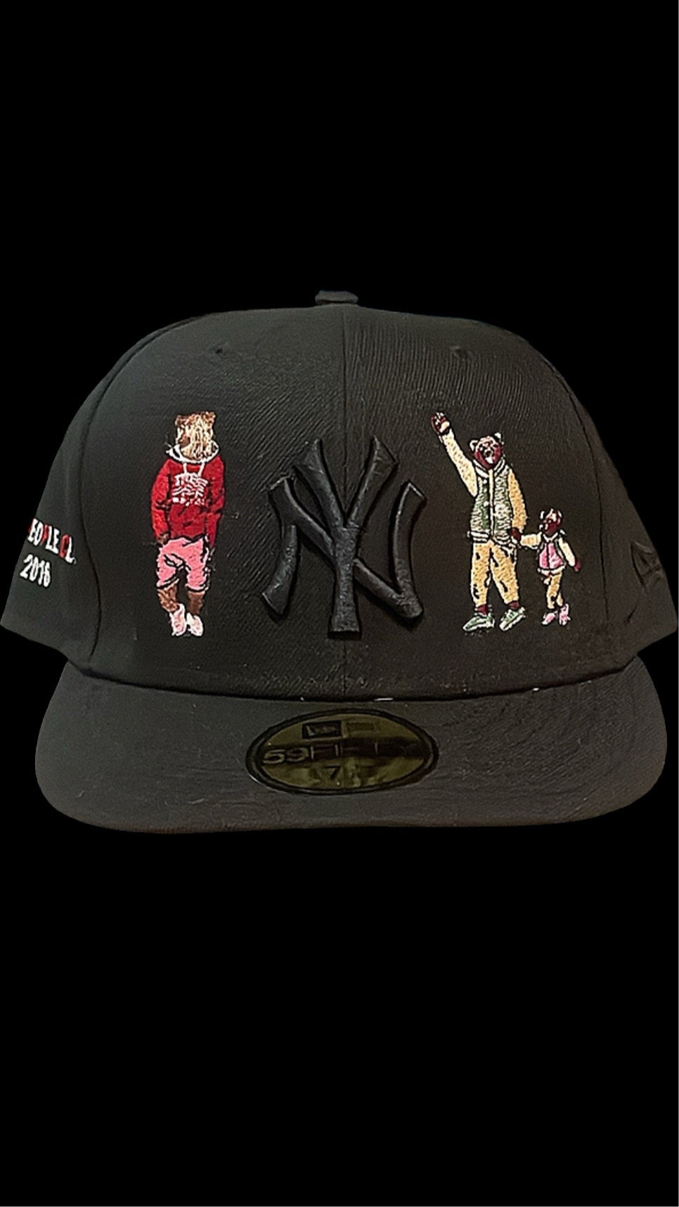 COMMUNITY FITTED.                Pre-sale